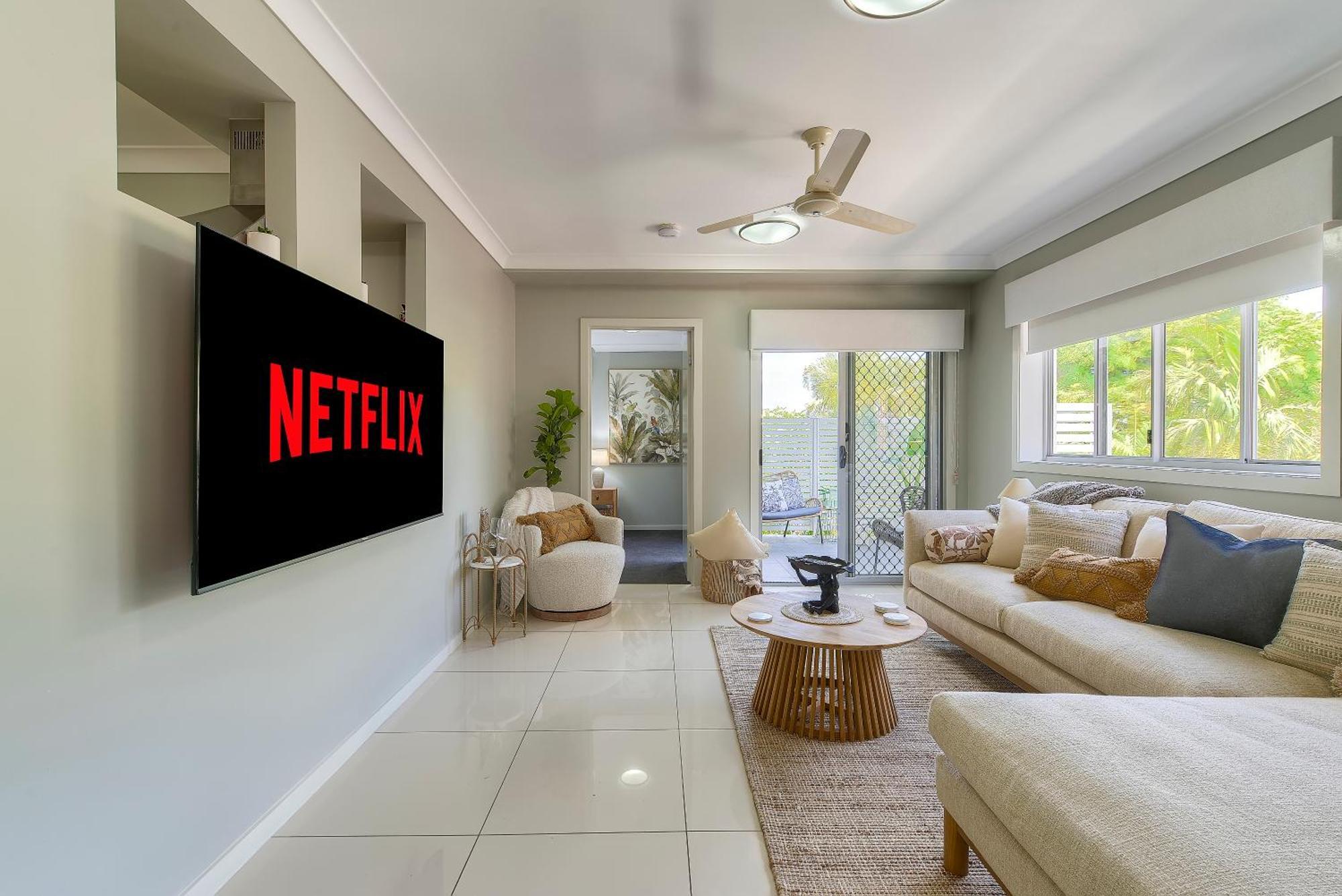 Experience Stylish Apartment